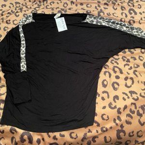 7th Ray Boutique Dolman top black with leopard accents  size M